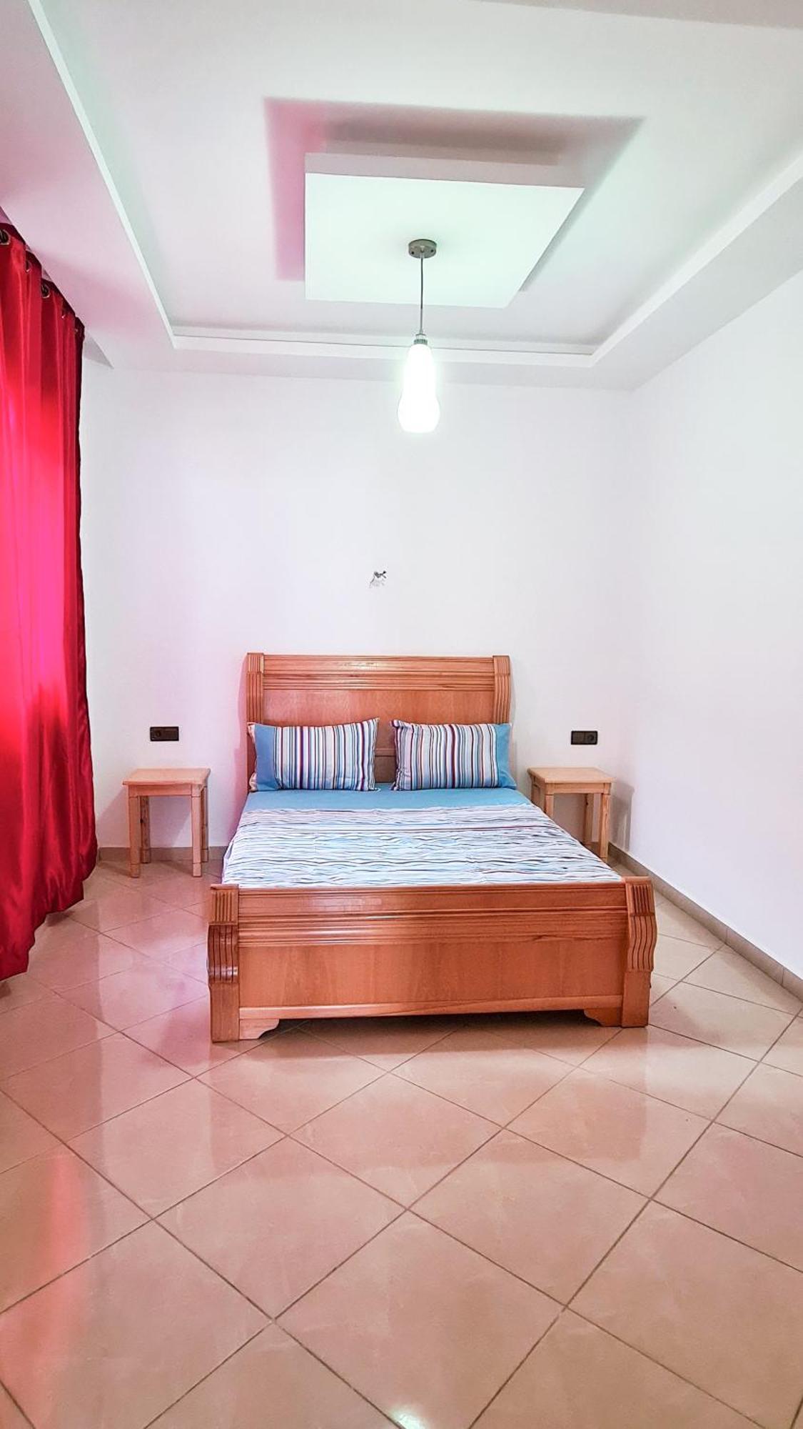 Enjoy Your Vacation Here, 1 Min To The Beach, Only For Families !! Martil Room photo